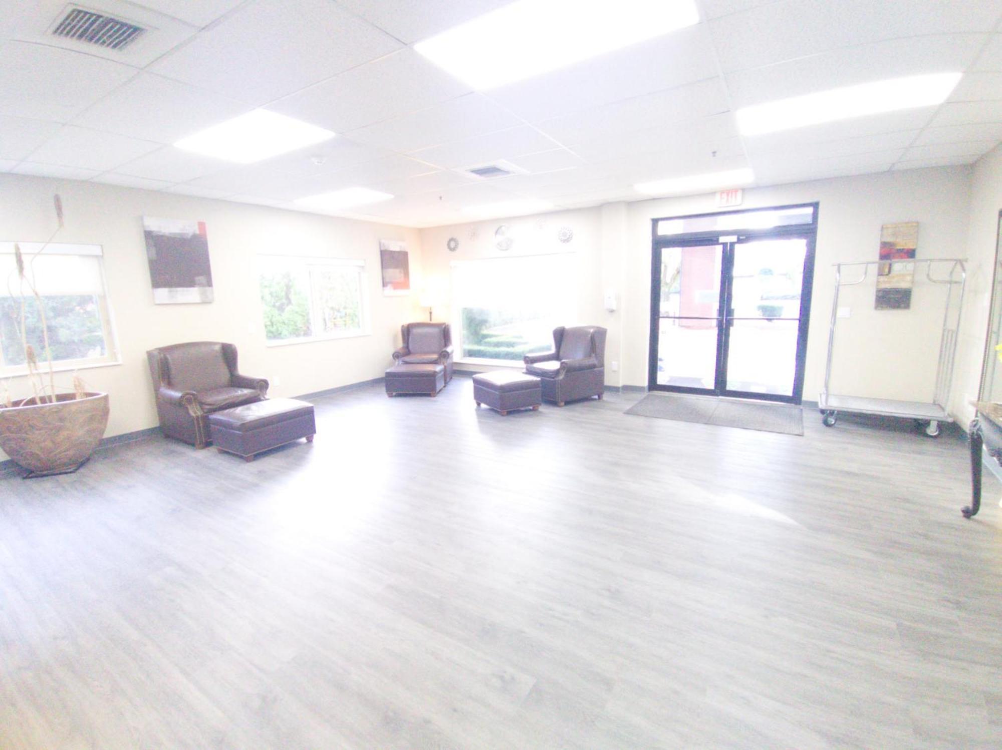 Quality Inn & Suites Wilsonville Exterior foto